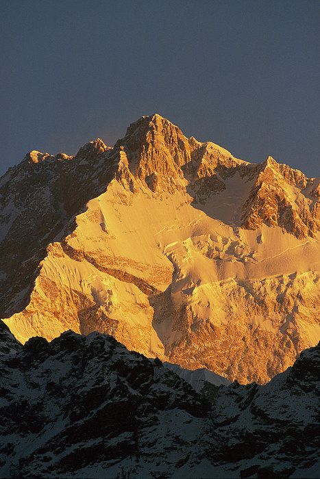Kanchenjunga Mountain